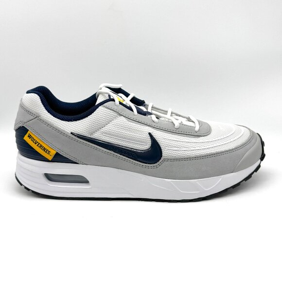 Nike University Michigan Air Max Verse Shoes Sz 8.5 M / 10 W New IB3222-100